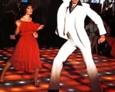 Download Saturday Night Fever (1977) Dual Audio {Hindi-English} Esubs Director’s Cut BluRay 480p [403MB] || 720p [1.1GB] || 1080p [2.5GB]
