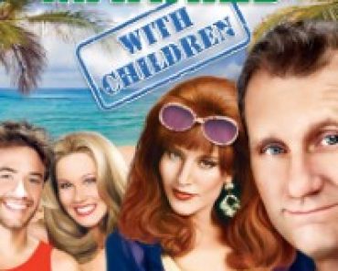 Download Married With Children (Season 1-2) {English With Subtitles} WeB-DL 720p [190MB] || 1080p [1.9GB]